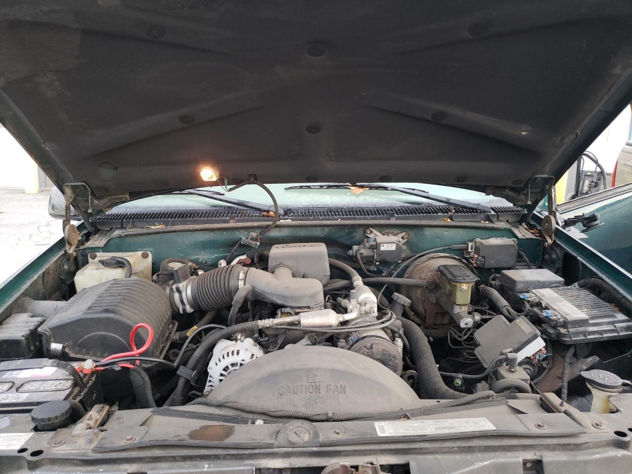 1999 Chevrolet Suburban K1500 VIN: 3GNFK16R2XG245007 Lot: 82072795