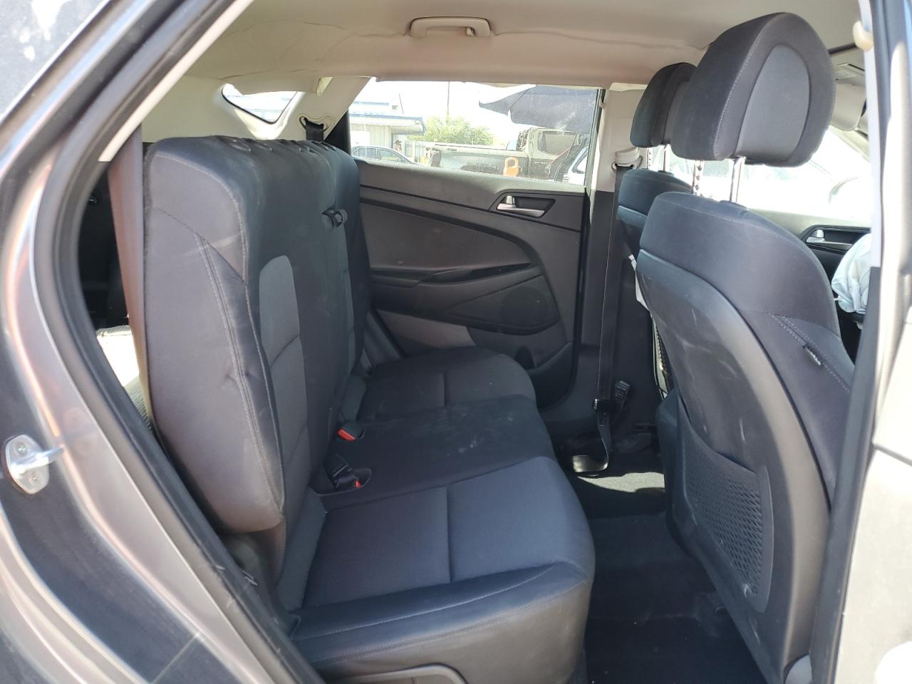 2018 Hyundai Tucson Se VIN: KM8J2CA41JU702190 Lot: 81716035