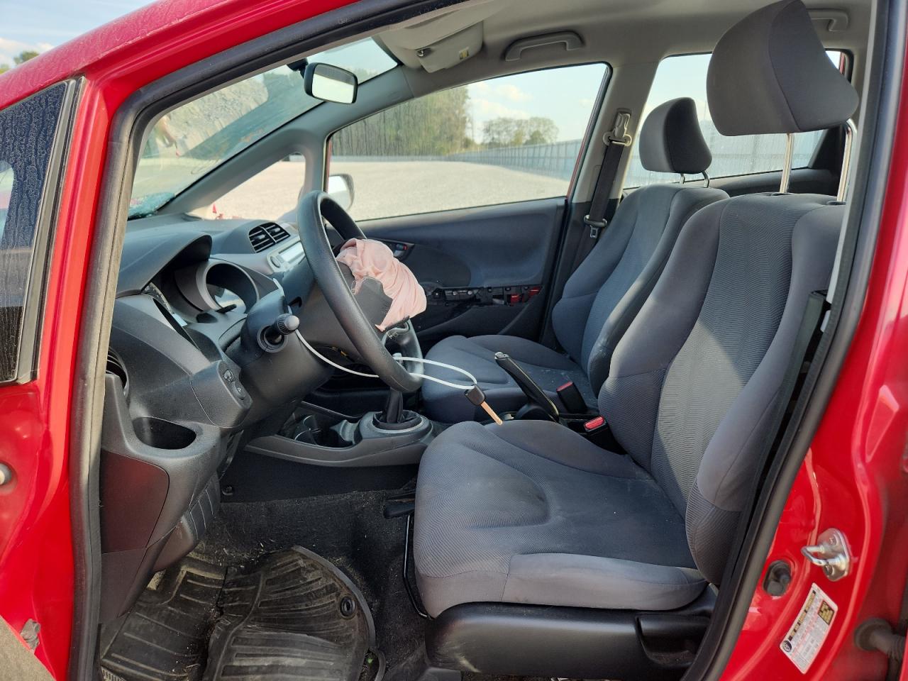 2009 Honda Fit VIN: JHMGE87299S070151 Lot: 81241215