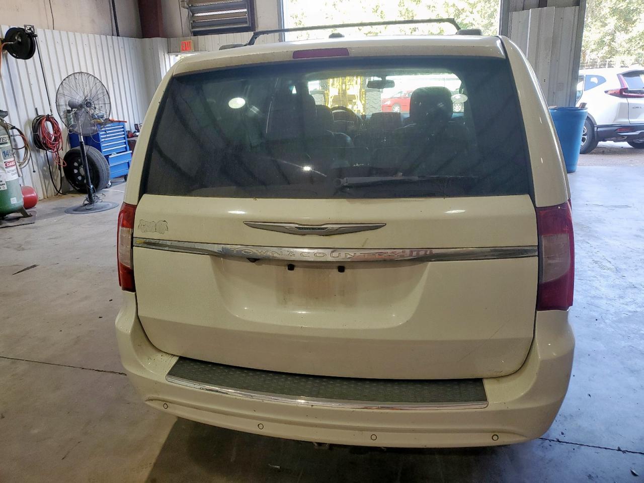 2012 Chrysler Town & Country Touring L VIN: 2C4RC1CG9CR383881 Lot: 81635615