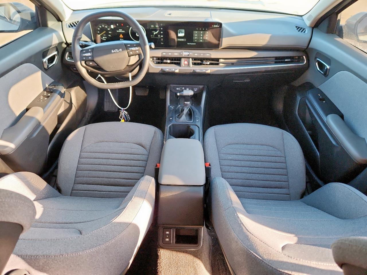 2025 Kia K4 Ex VIN: 3KPFU4DE2SE011569 Lot: 81615495