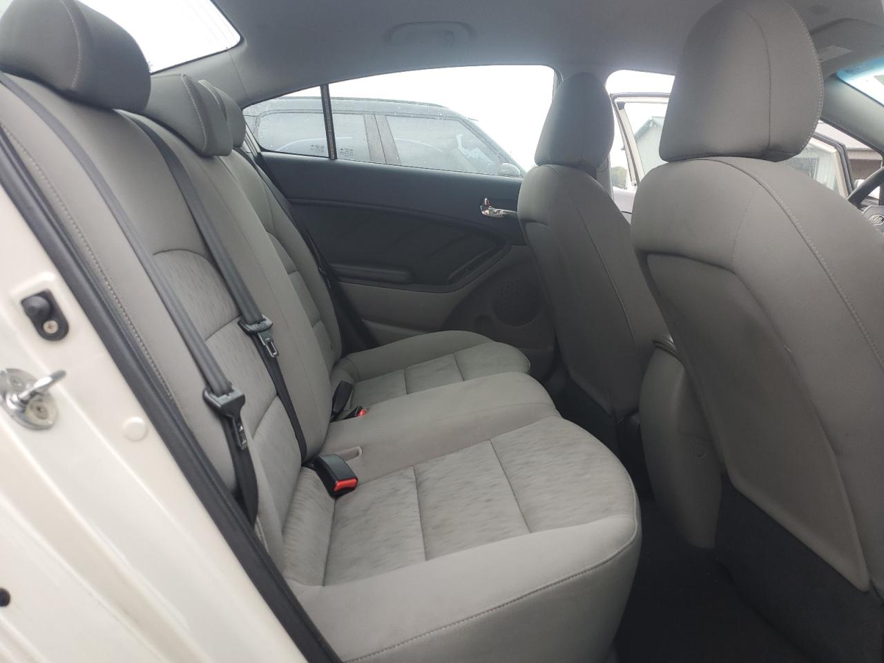 2015 Kia Forte Lx VIN: KNAFK4A68F5258273 Lot: 84287965