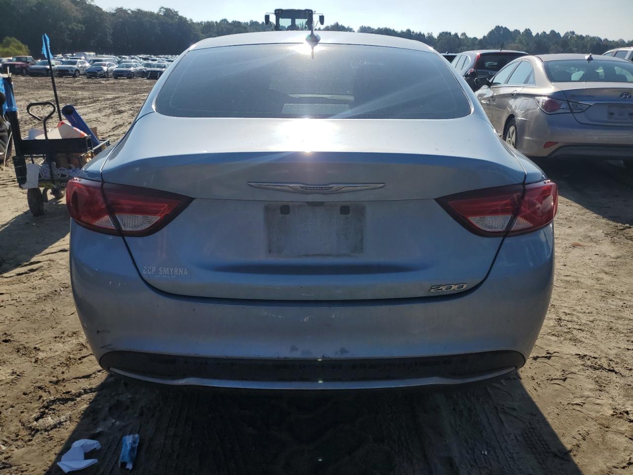 2015 Chrysler 200 Limited VIN: 1C3CCCAB0FN706682 Lot: 81027365