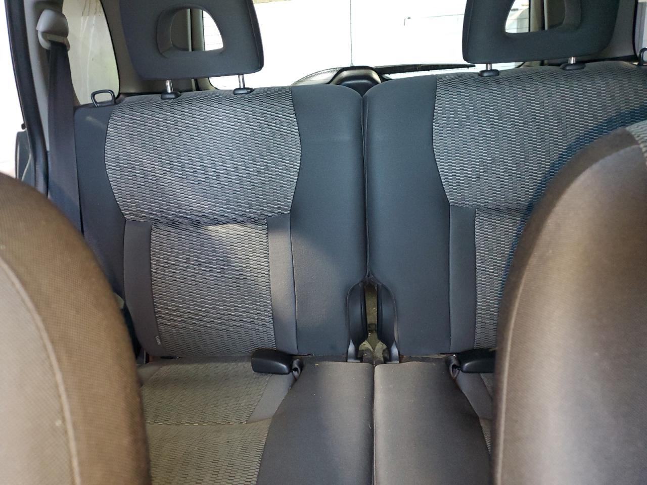 2005 Toyota Rav4 VIN: JTEHD20V950054687 Lot: 84460685