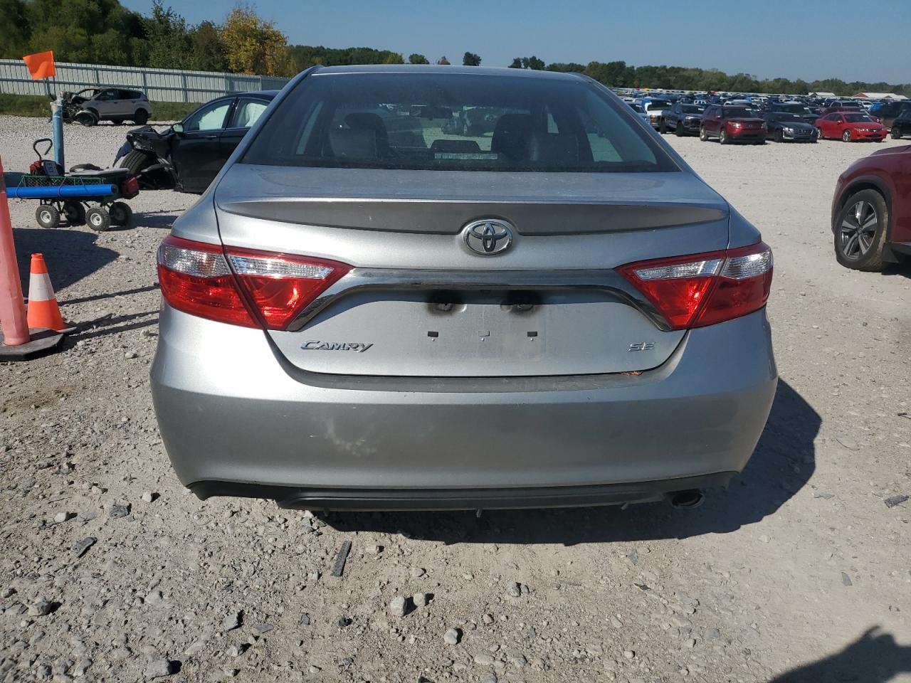 2016 Toyota Camry Le VIN: 4T1BF1FK2GU216503 Lot: 81895155