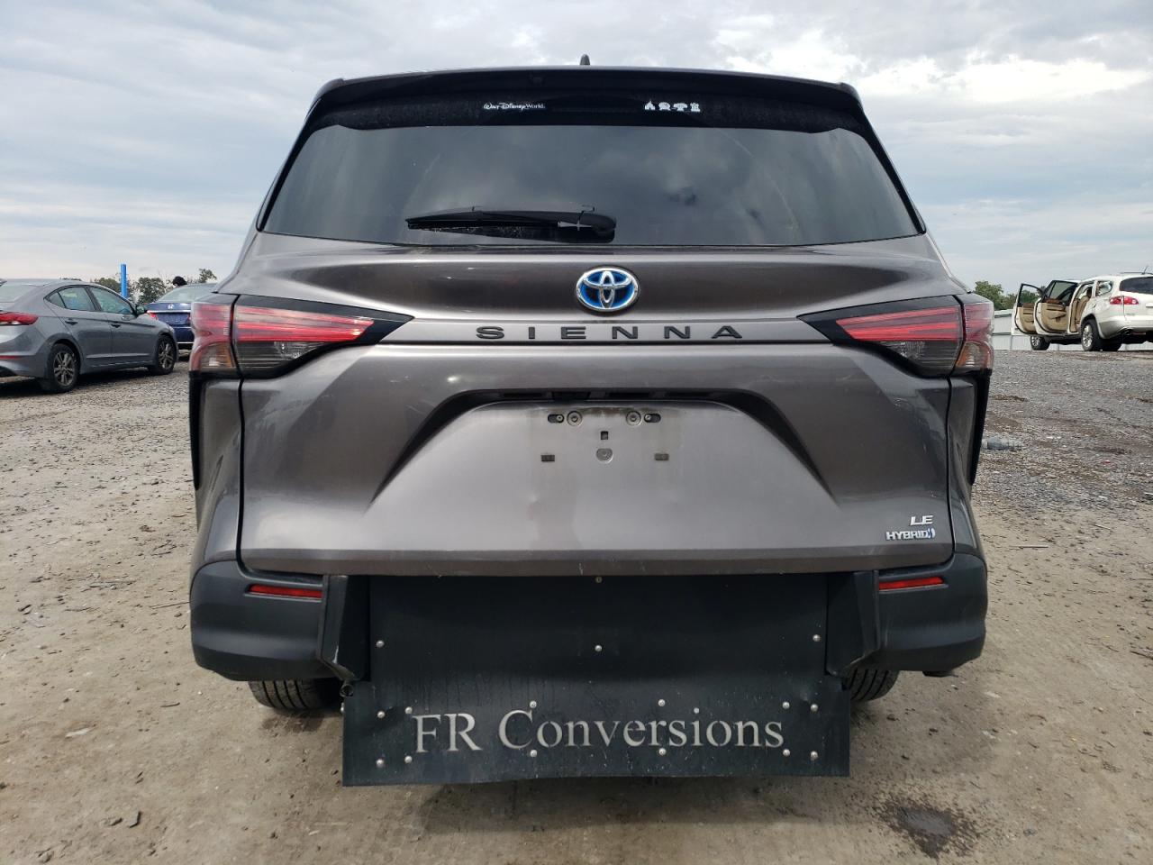 2022 Toyota Sienna Le VIN: 5TDKRKEC6NS105062 Lot: 83953475