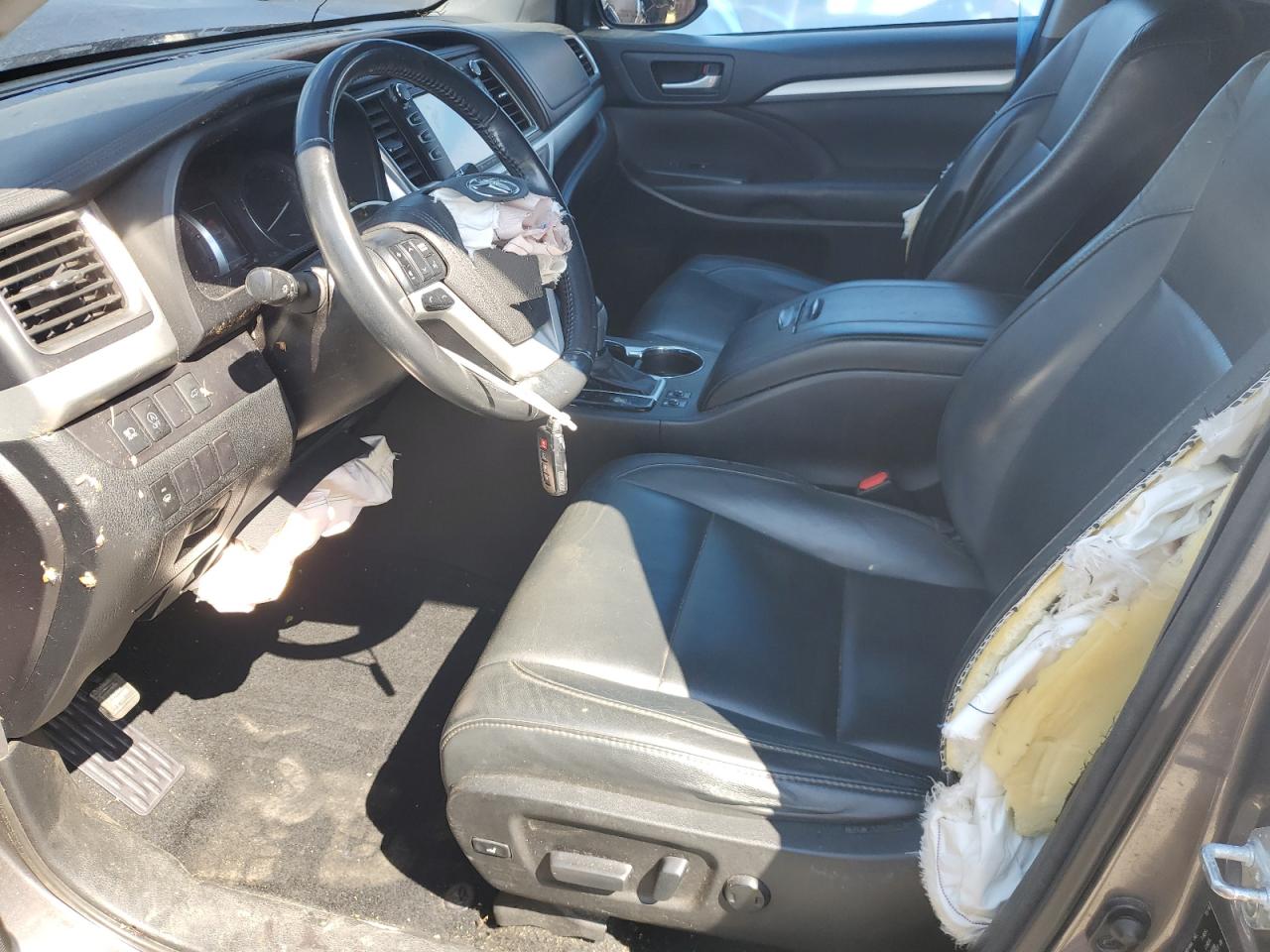 2017 Toyt Highlander VIN: 5TDKZRFH7HS194728 Lot: 83786745