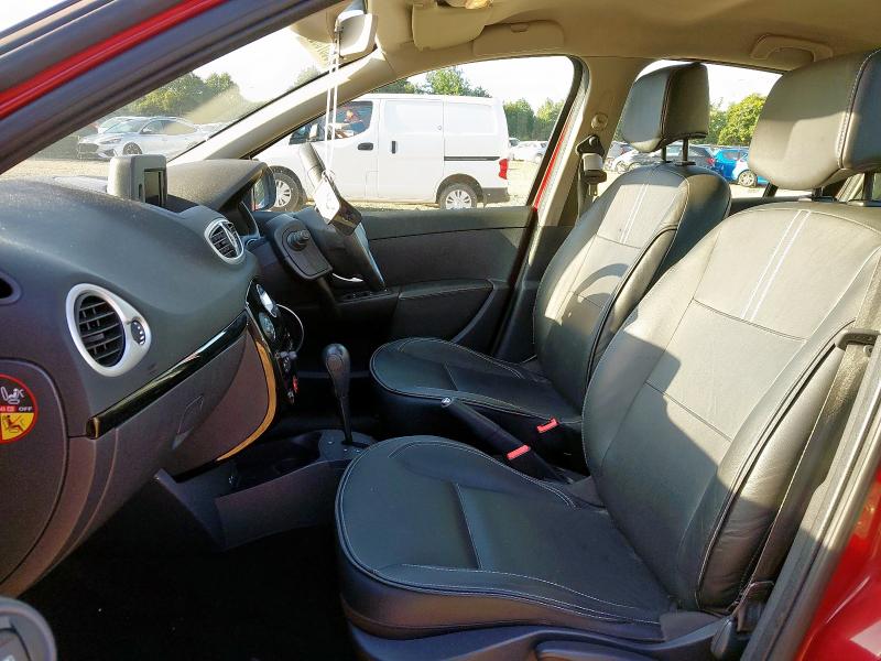 2010 RENAULT CLIO INITIALE TOMTOM VVT 