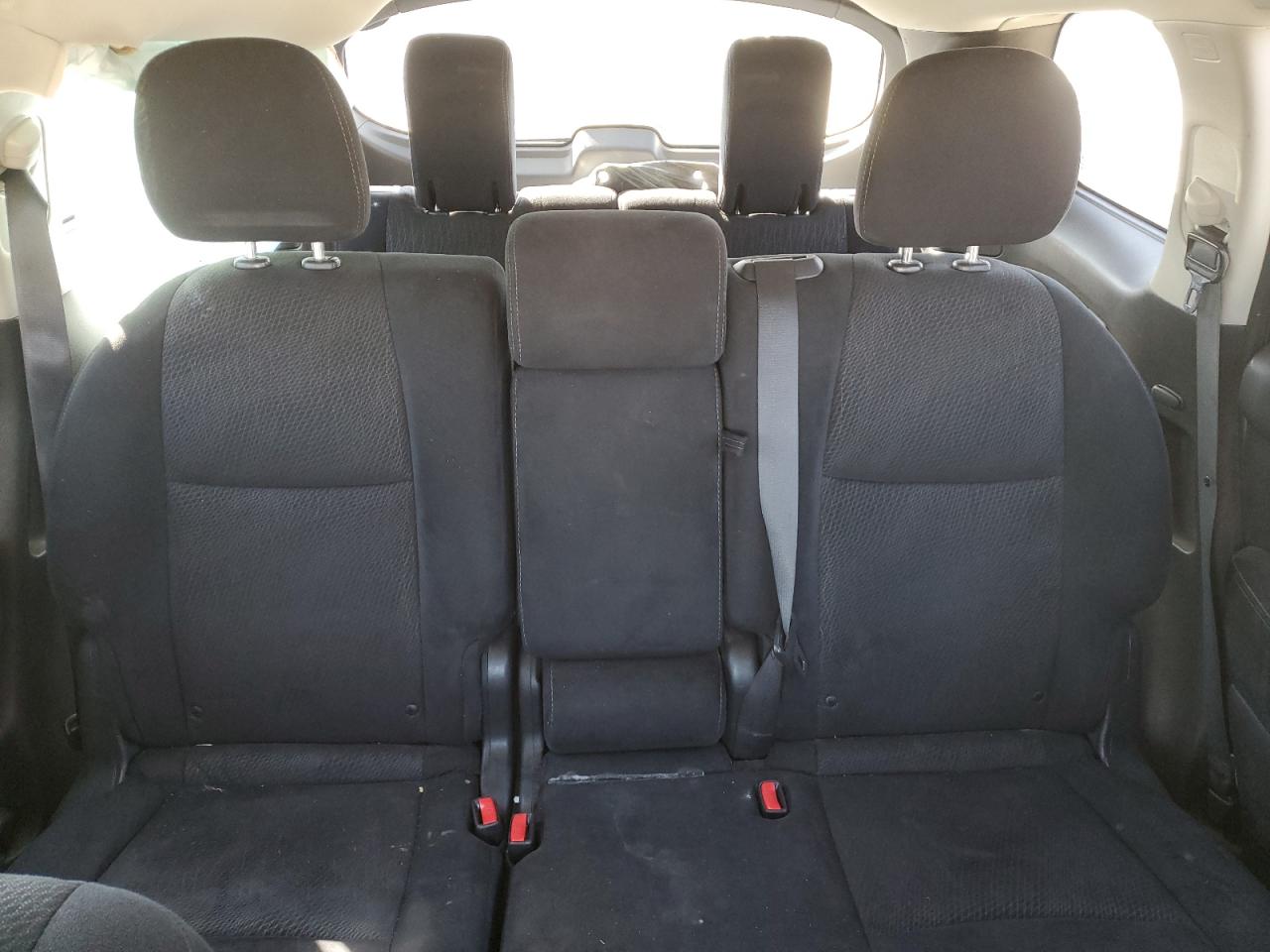 2015 Nissan Pathfinder S VIN: 5N1AR2MM3FC650124 Lot: 70694065