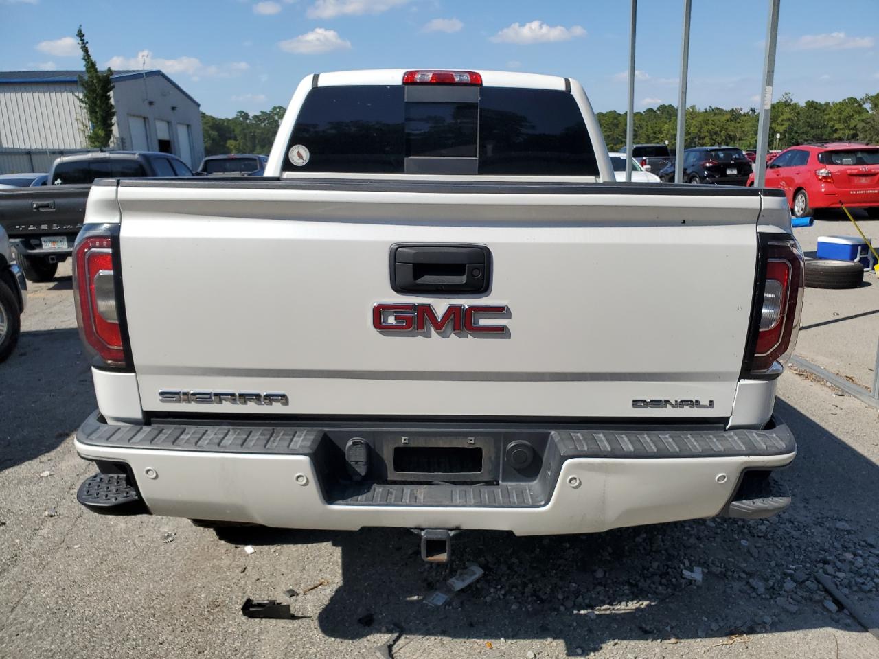2017 GMC Sierra K1500 Denali VIN: 3GTU2PEJ6HG200975 Lot: 80403995