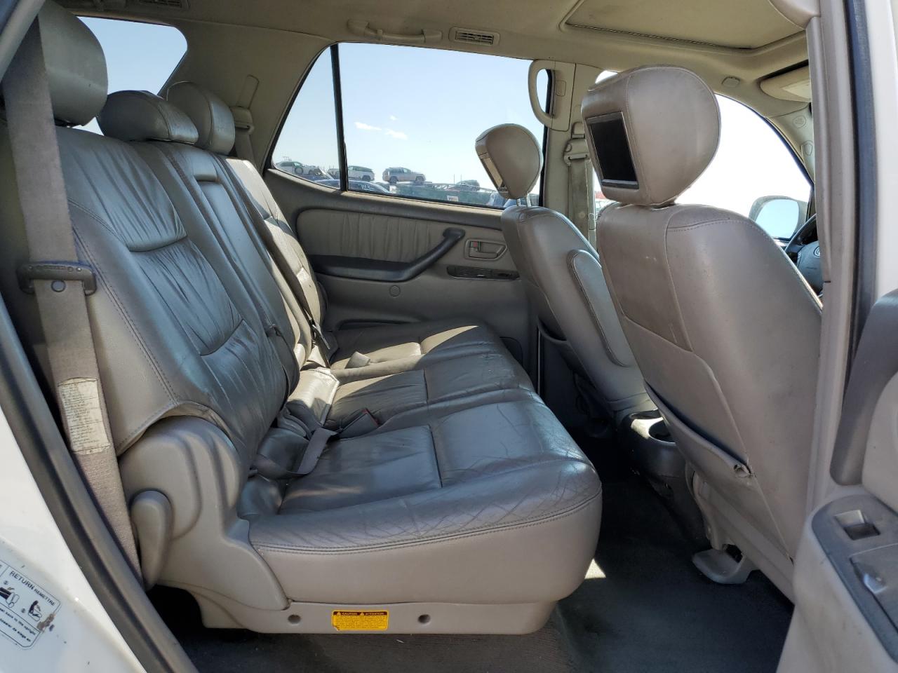 2003 Toyota Sequoia Limited VIN: 5TDBT48A33S154224 Lot: 81309825