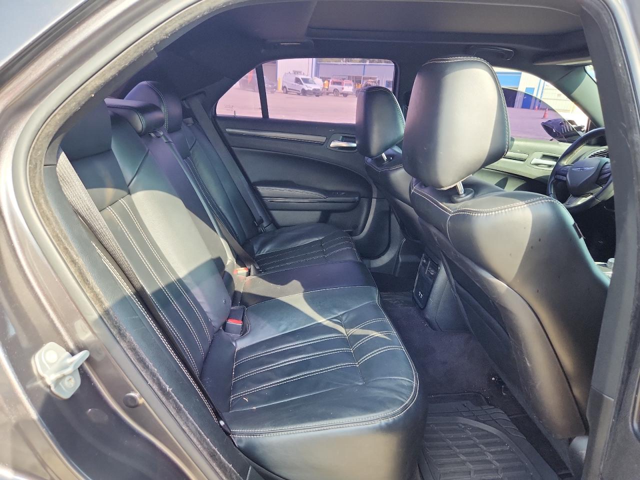 2016 Chrysler 300 S VIN: 2C3CCAGG5GH321183 Lot: 71791235