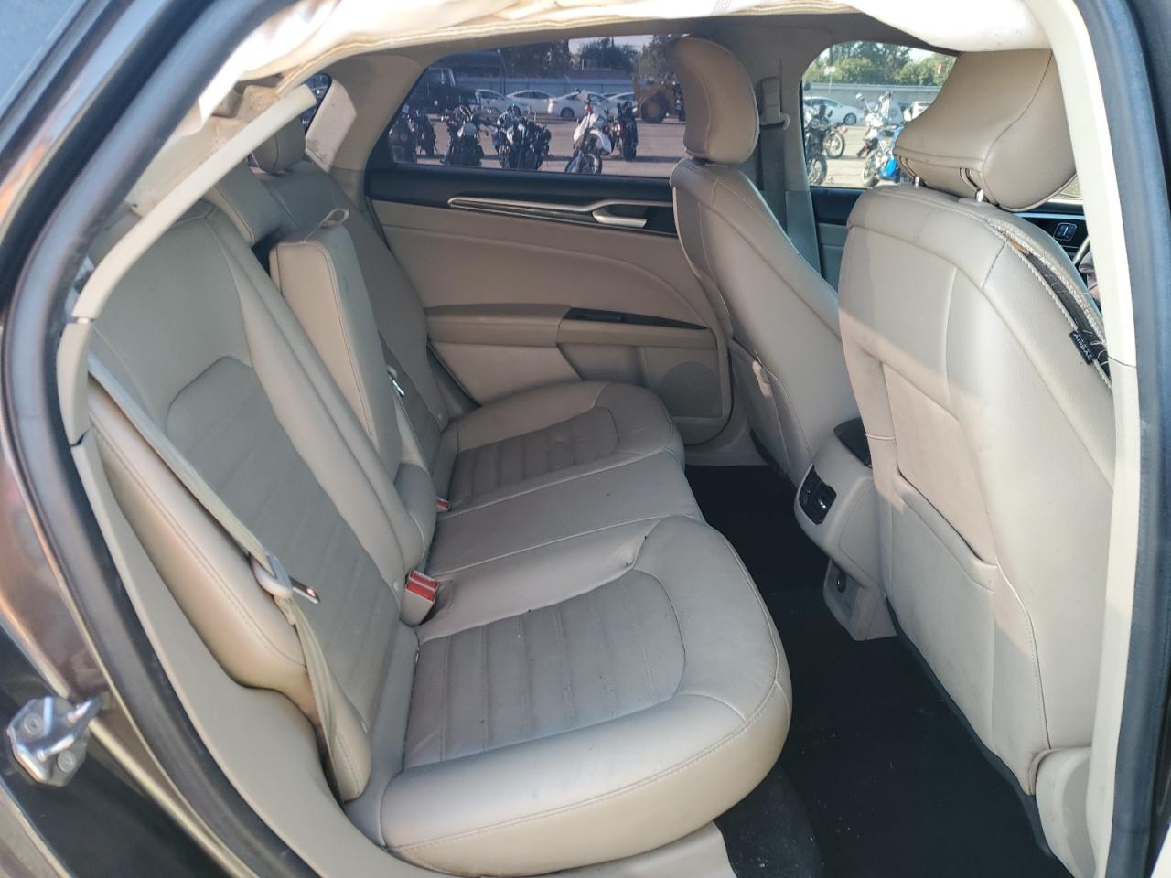 2017 Ford Fusion Se VIN: 3FA6P0HD3HR113472 Lot: 84581405