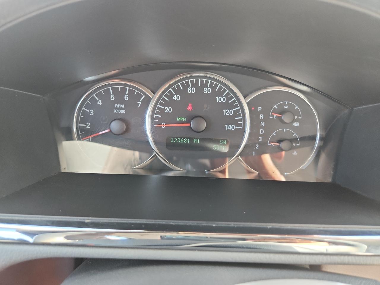 2007 Buick Lacrosse Cxl VIN: 2G4WD552571165588 Lot: 80346375