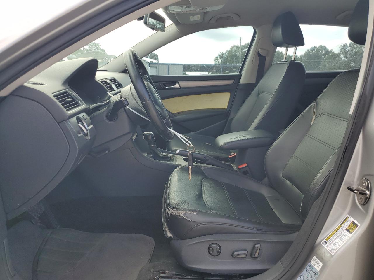 2014 Volkswagen Passat Se VIN: 1VWBP7A32EC006410 Lot: 71619525