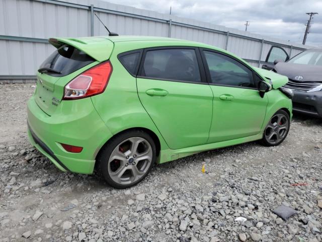  FORD FIESTA 2015 Green