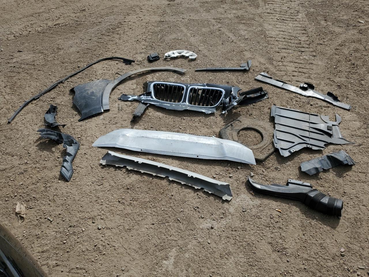 2014 BMW X1 xDrive28I VIN: WBAVL1C55EVY14050 Lot: 81419145