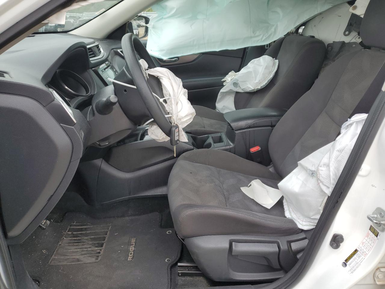 2016 Nissan Rogue S VIN: KNMAT2MV8GP682804 Lot: 71782815