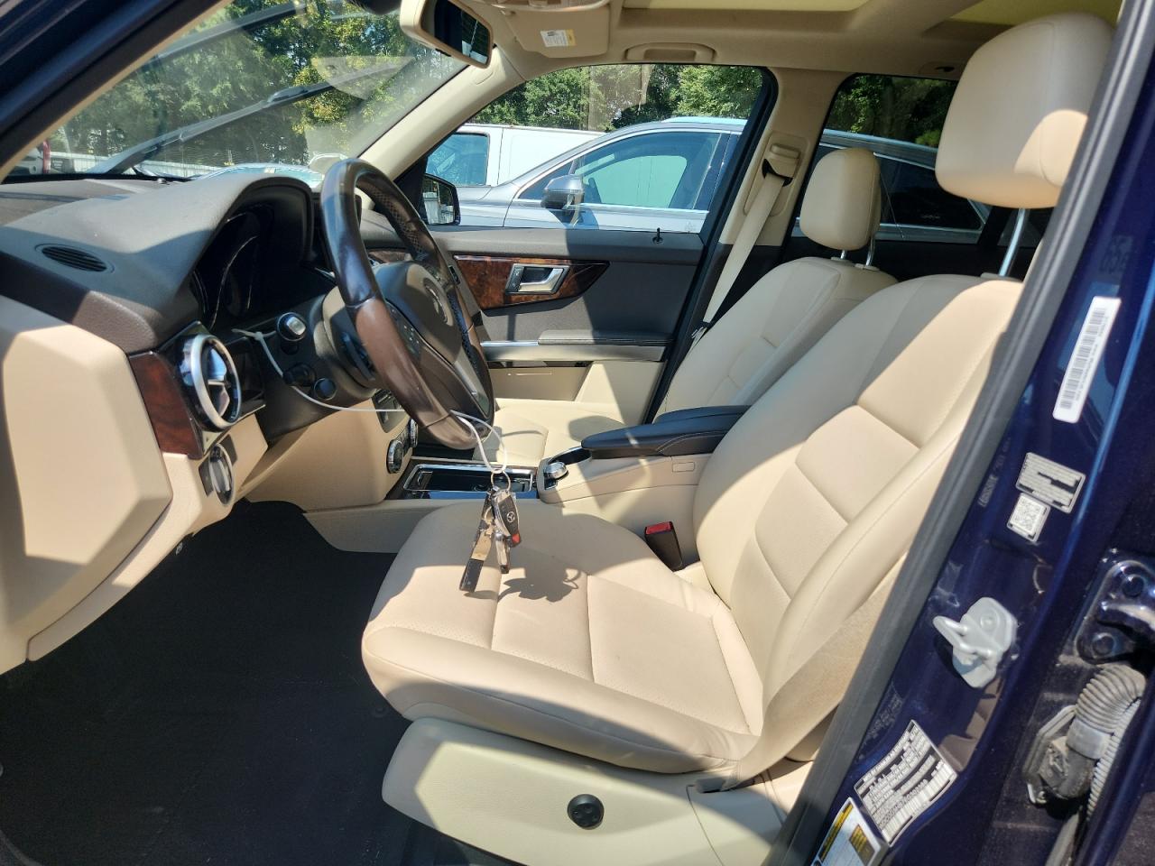 2014 Mercedes-Benz Glk 350 VIN: WDCGG5HB7EG302388 Lot: 80888265