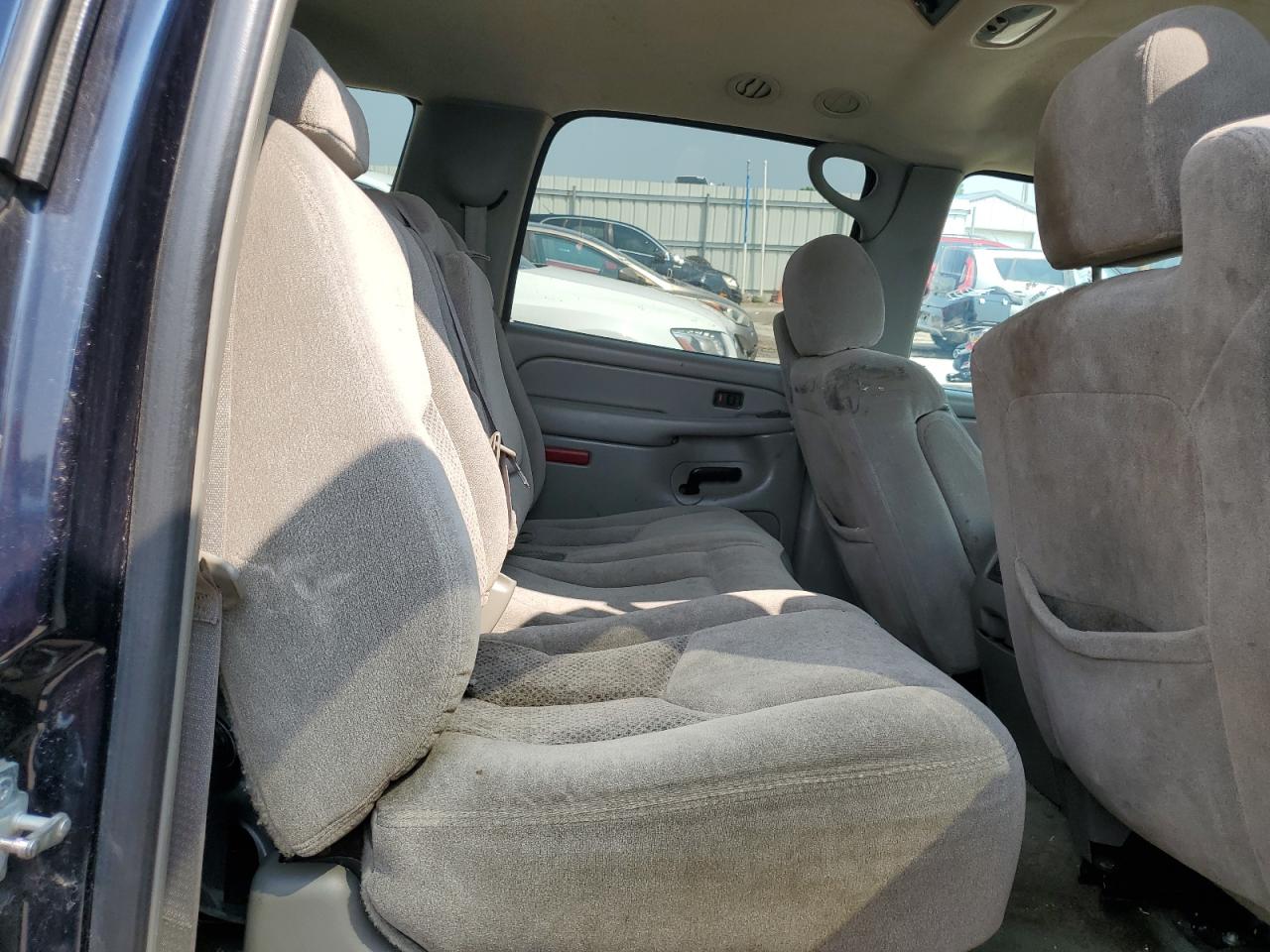 2004 Chevrolet Suburban K1500 VIN: 3GNFK16Z24G310143 Lot: 71363765