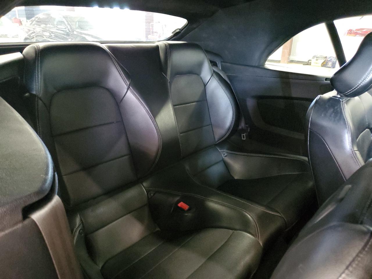 2020 Ford Mustang VIN: 1FATP8UH9L5105933 Lot: 82024705