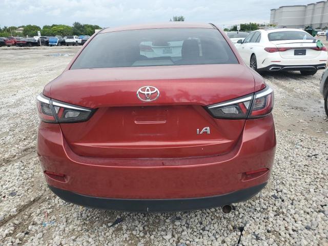  TOYOTA YARIS 2018 Czerwony