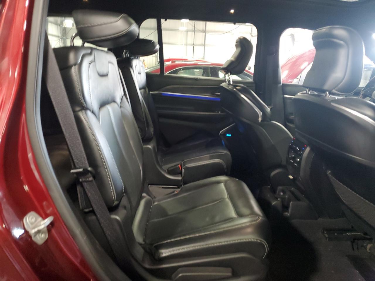 2021 Jeep Grand Cherokee L Overland VIN: 1C4RJKDT2M8156049 Lot: 71045965