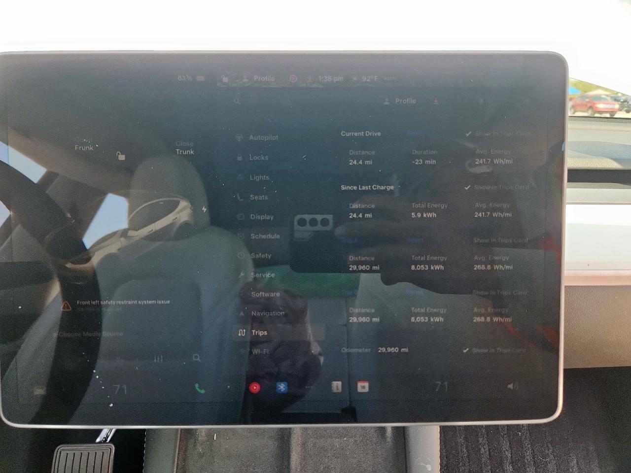 2024 Tesla Model Y VIN: 7SAYGDEE9RA321107 Lot: 80468405