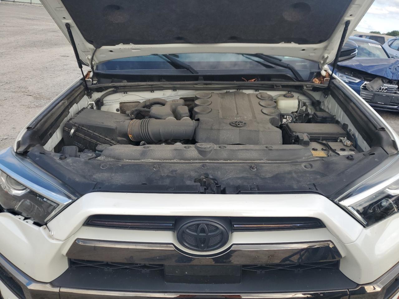 2020 Toyota 4Runner Sr5/Sr5 Premium VIN: JTEBU5JRXL5806244 Lot: 84004415