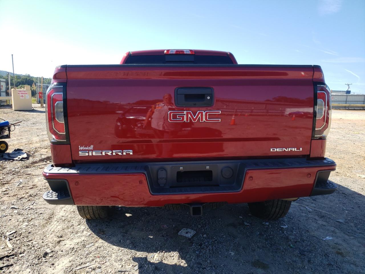 2018 GMC Sierra K1500 Denali VIN: 3GTU2PECXJG274908 Lot: 70988775