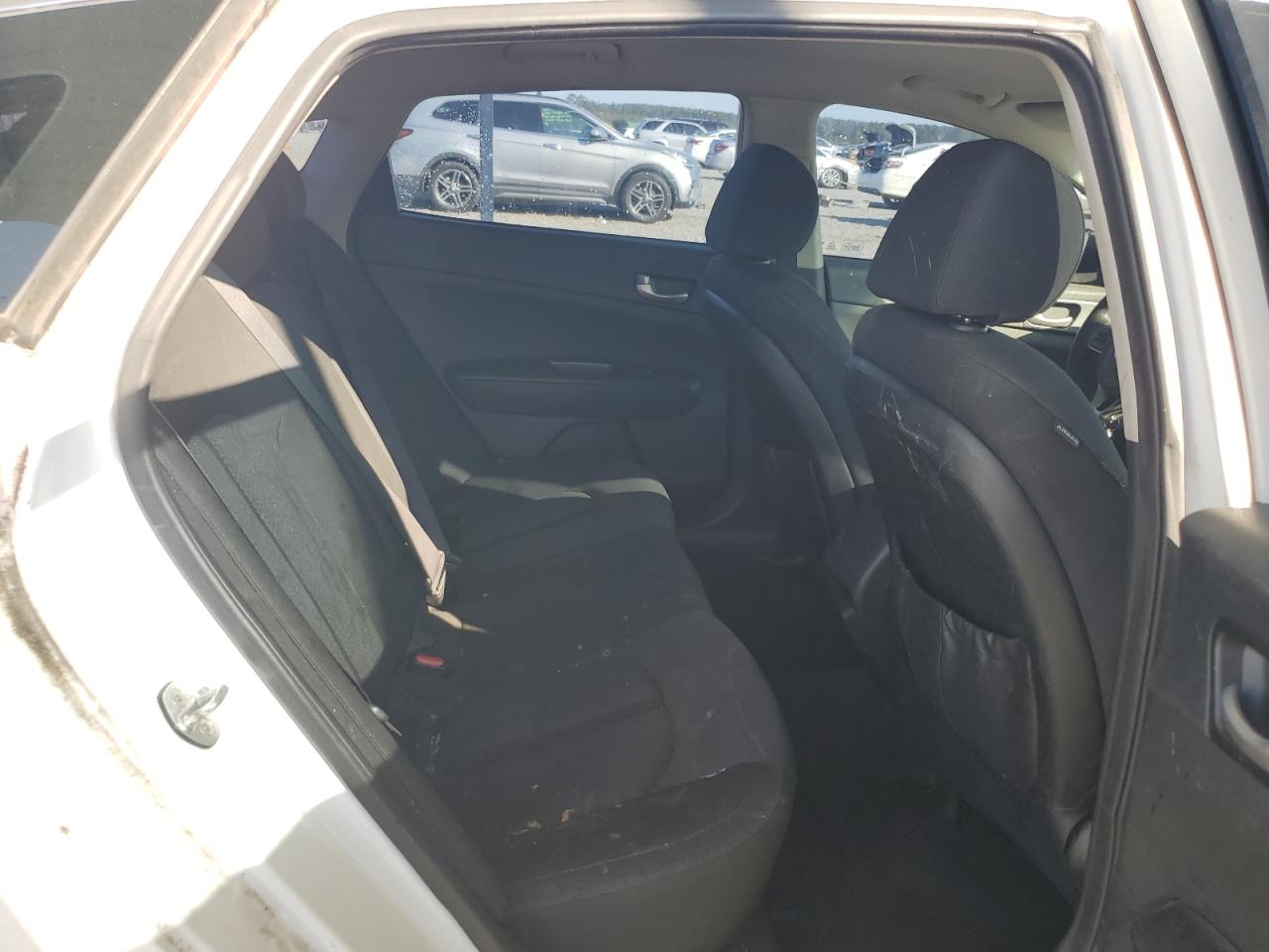 2017 Kia Optima Lx VIN: 5XXGT4L37HG171258 Lot: 72009965