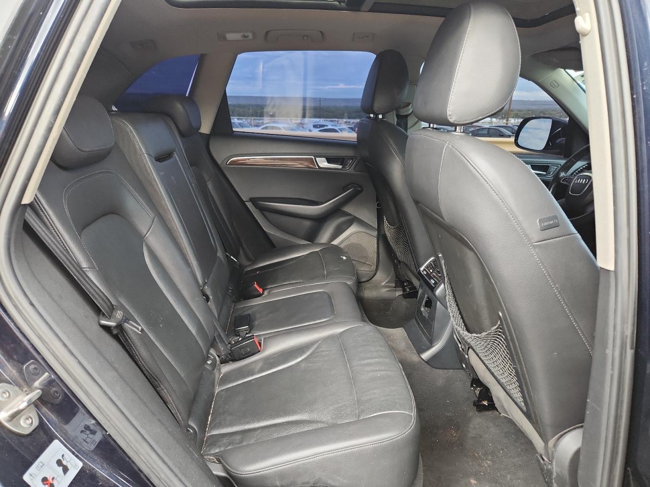 2010 Audi Q5 Premium Plus VIN: WA1LKAFP6AA071825 Lot: 81132245
