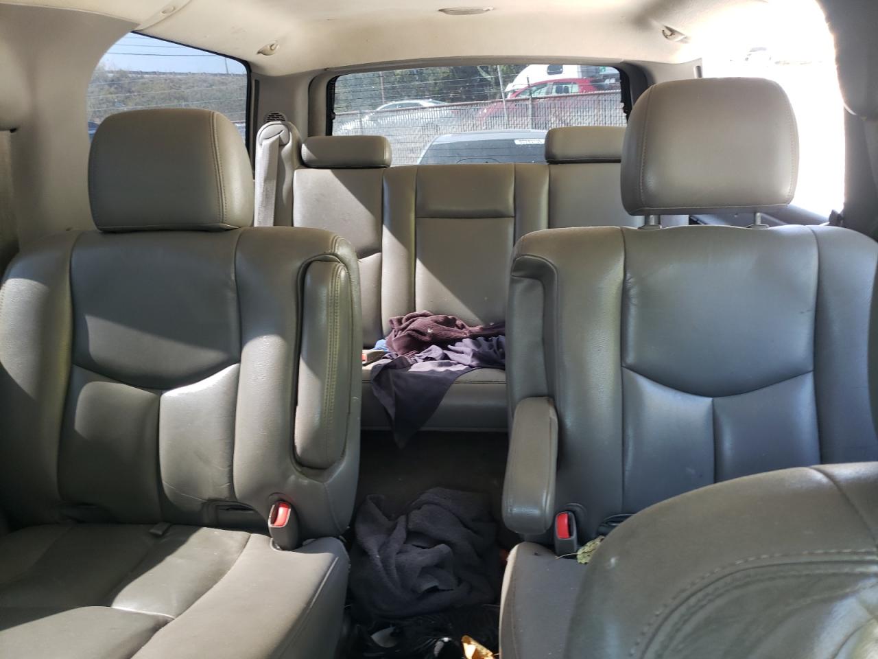 2005 Chevrolet Suburban K1500 VIN: 3GNFK16Z95G261637 Lot: 80714805