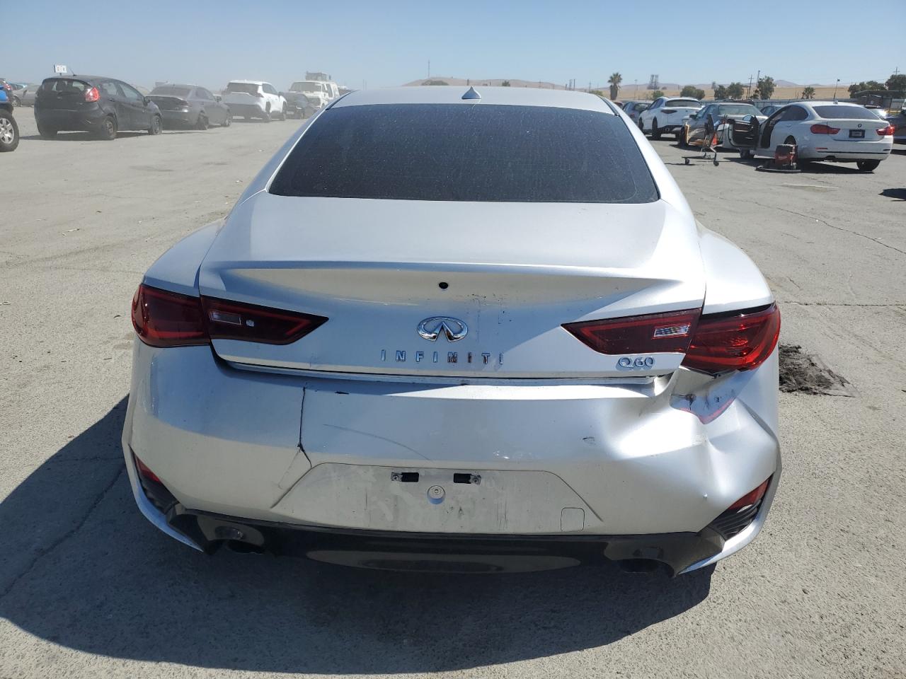 2017 Infiniti Q60 Base VIN: JN1CV7EK6HM110172 Lot: 80747955