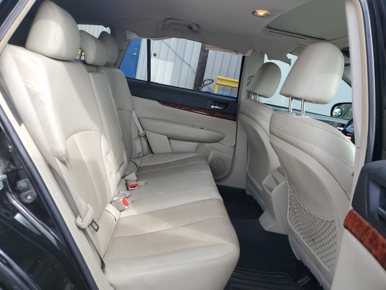 2010 Subaru Outback 3.6R Limited VIN: 4S4BRDKC7A2373325 Lot: 71998495