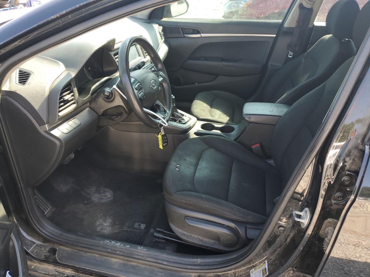 2019 Hyundai Elantra Se VIN: 5NPD74LF8KH482615 Lot: 71641425