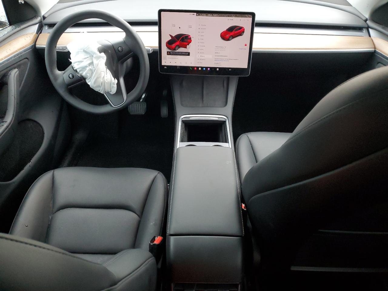 2024 Tesla Model Y VIN: 7SAYGDEE2RA256441 Lot: 71406265