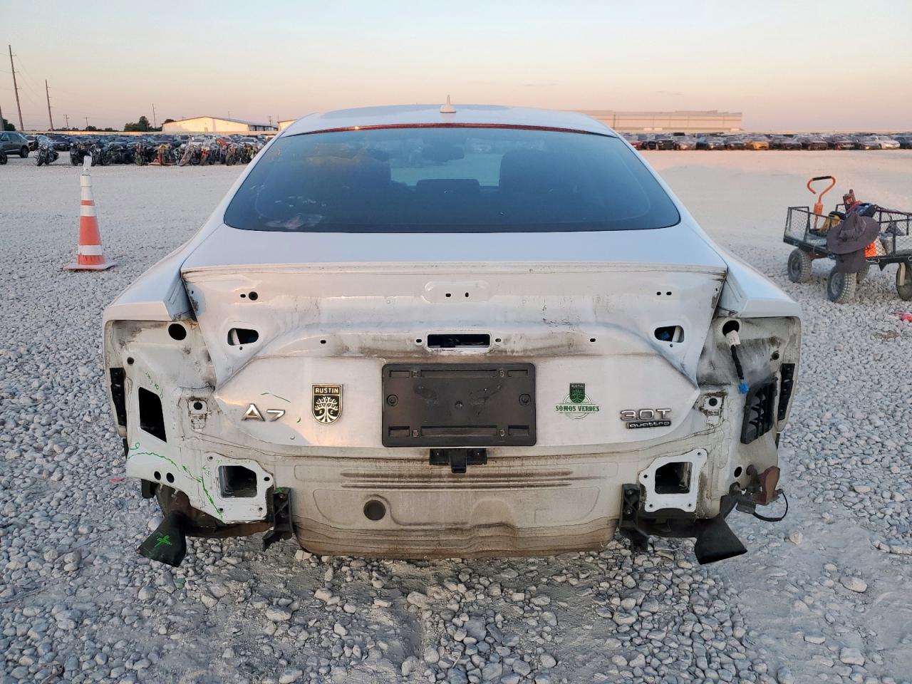 2017 Audi A7 Prestige VIN: WAU22AFC8HN059559 Lot: 81801705