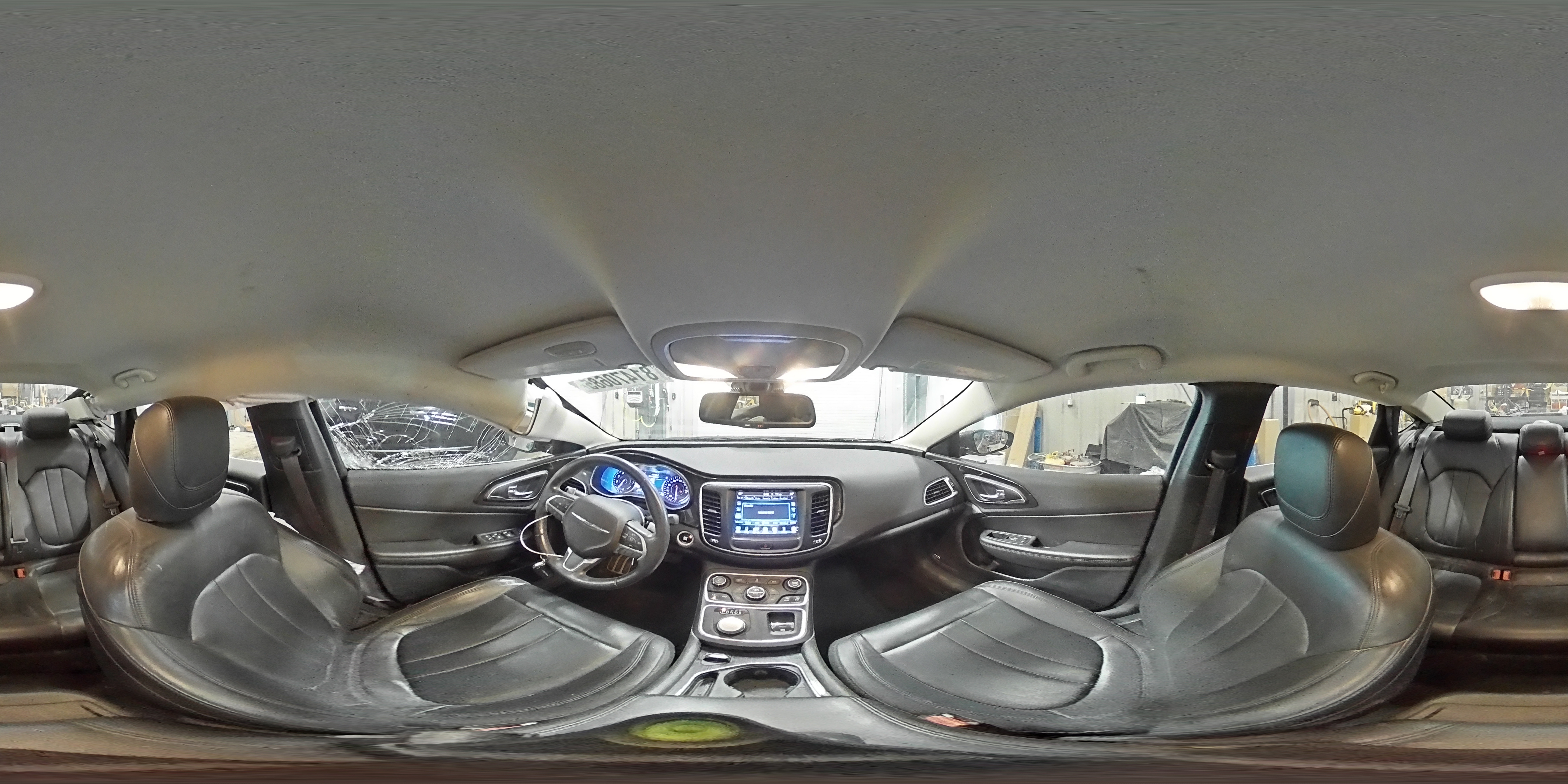 2015 Chrysler 200 C VIN: 1C3CCCCG8FN600991 Lot: 81470685