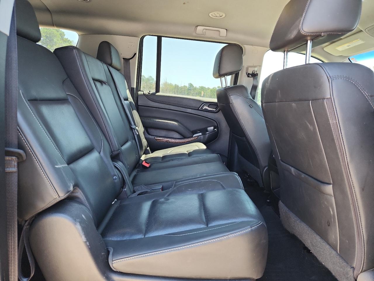 2019 Chevrolet Suburban C1500 Premier VIN: 1GNSCJKCXKR110511 Lot: 71028945