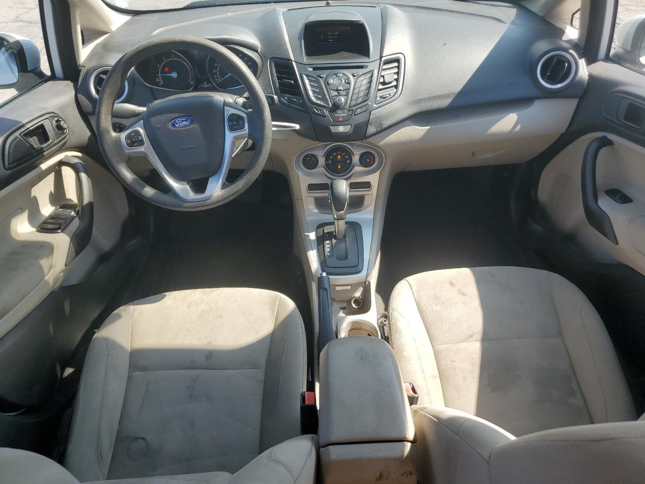 2019 Ford Fiesta Se VIN: 3FADP4BJ1KM124195 Lot: 81203625