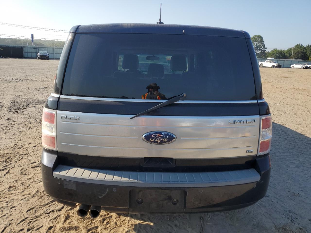 2009 Ford Flex Limited VIN: 2FMEK63C39BB07074 Lot: 80897415