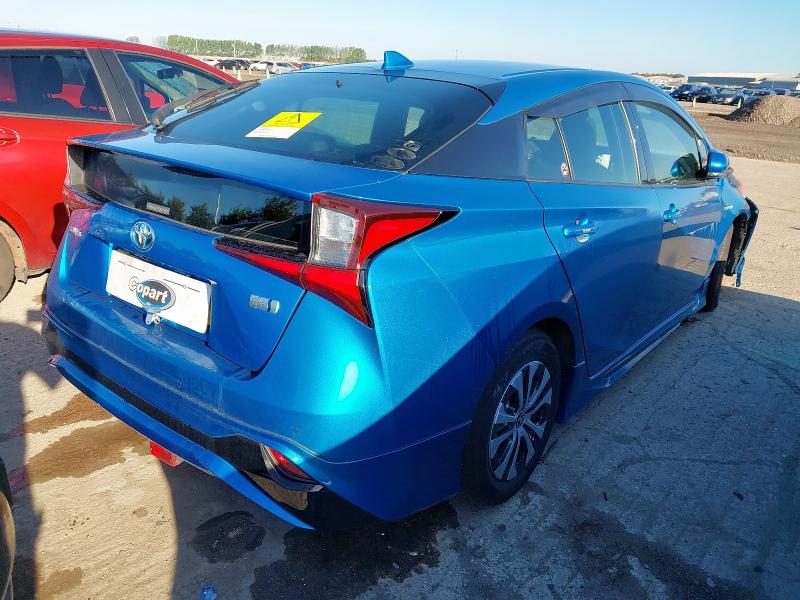 2019 TOYOTA PRIUS HYBRID 
