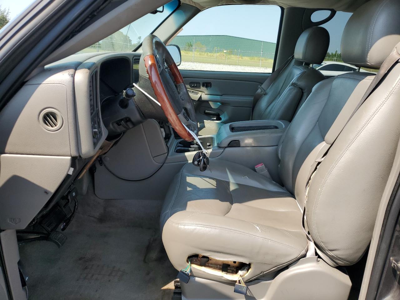 2004 GMC Sierra C2500 Heavy Duty VIN: 1GTHC23114F148817 Lot: 81288185