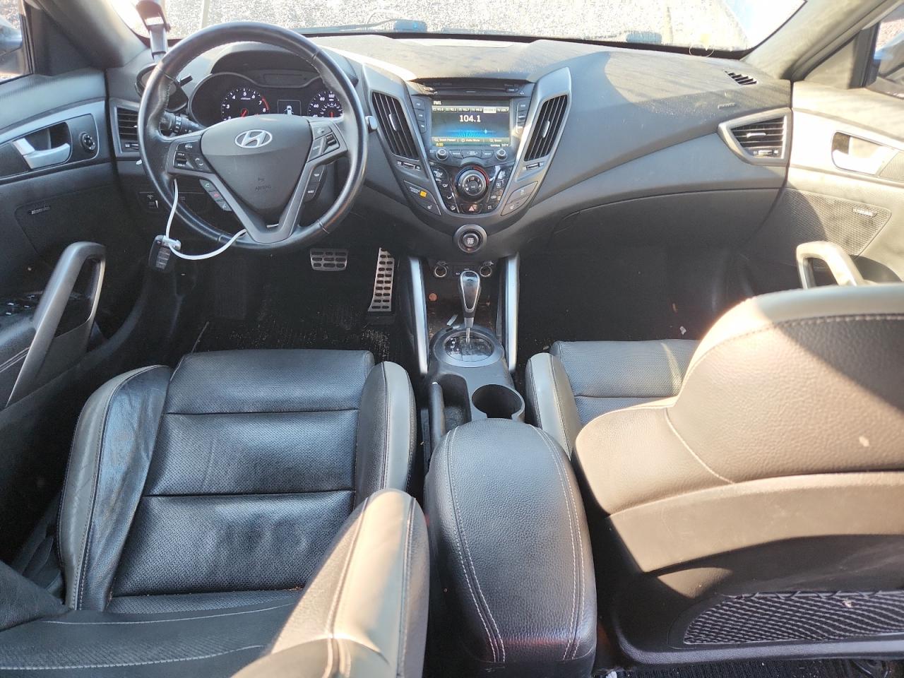 2016 Hyundai Veloster Turbo VIN: KMHTC6AE5GU271121 Lot: 81811655