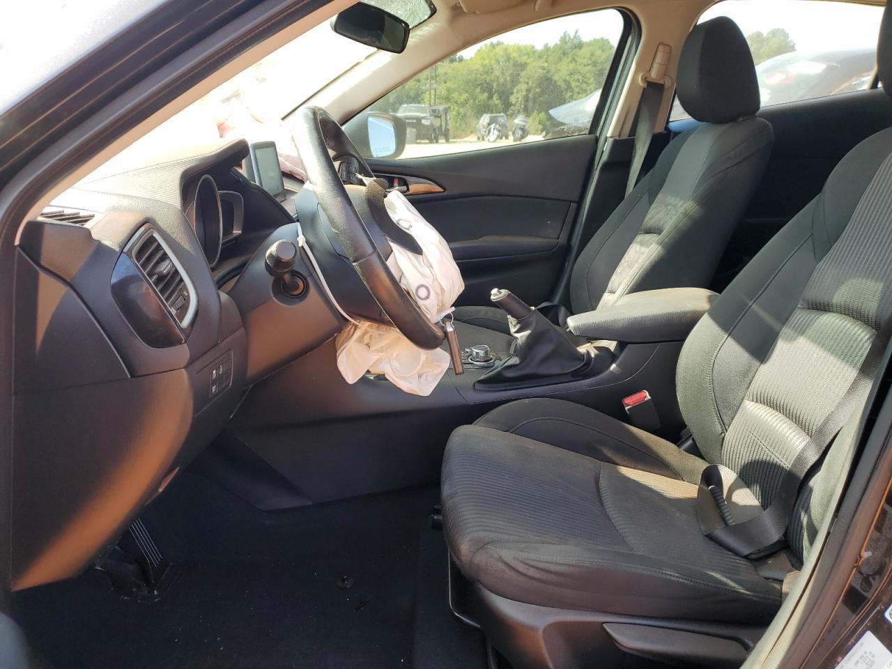 2015 Mazda 3 Touring VIN: JM1BM1L72F1218522 Lot: 81052245