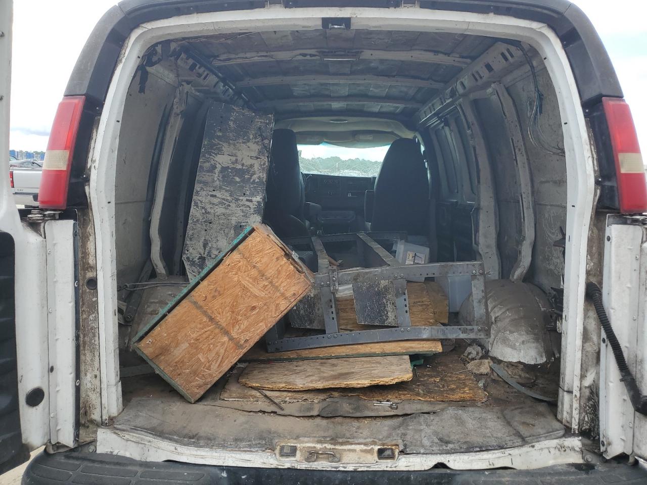 2011 Chevrolet Express G1500 VIN: 1GCSGAFX9B1172538 Lot: 81620425