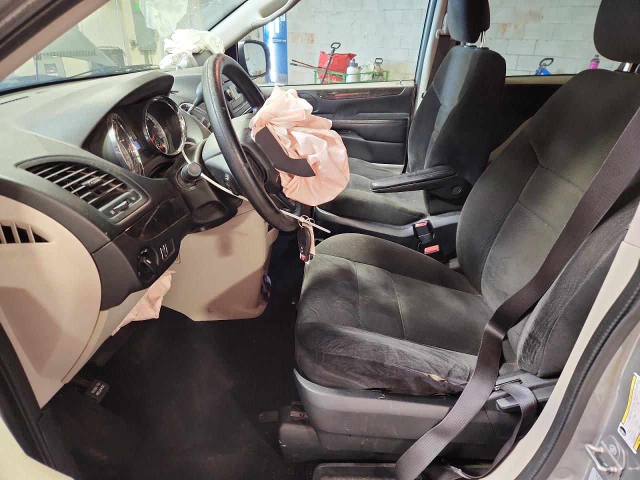 2016 Dodge Grand Caravan Se VIN: 2C4RDGBG0GR262518 Lot: 71911925