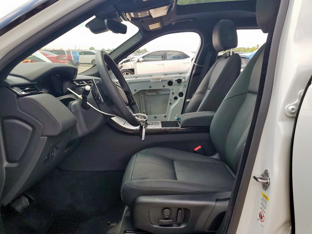 2026 Land Rover Range Rover Velar S VIN: SALYJ2EX5TA815464 Lot: 71248385