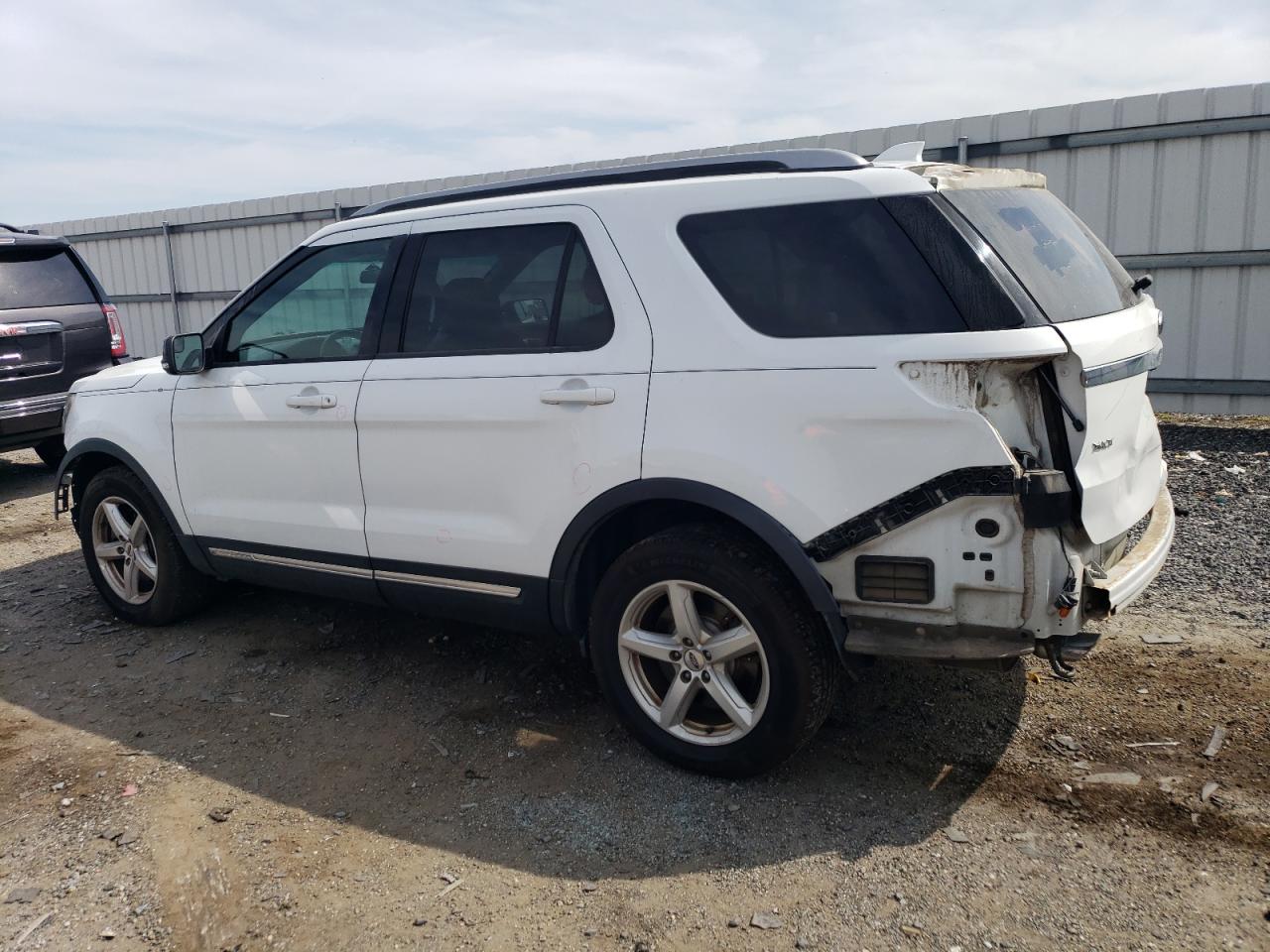 2016 Ford Explorer Xlt VIN: 1FM5K8D80GGB39850 Lot: 71662475